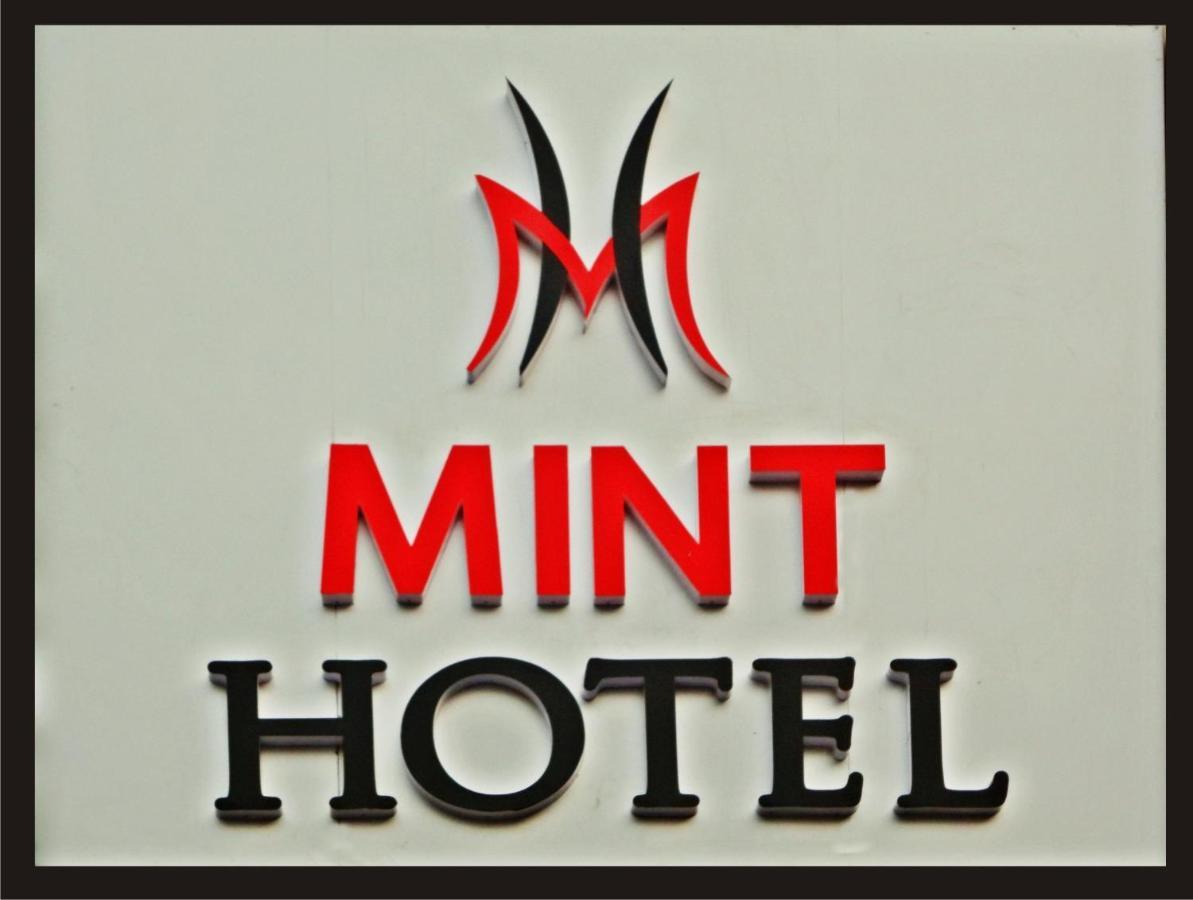 Mint Hotel Chandīgarh Exterior foto