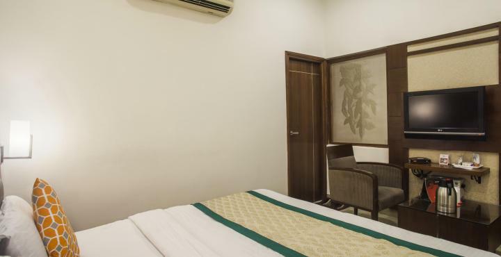 Mint Hotel Chandīgarh Exterior foto